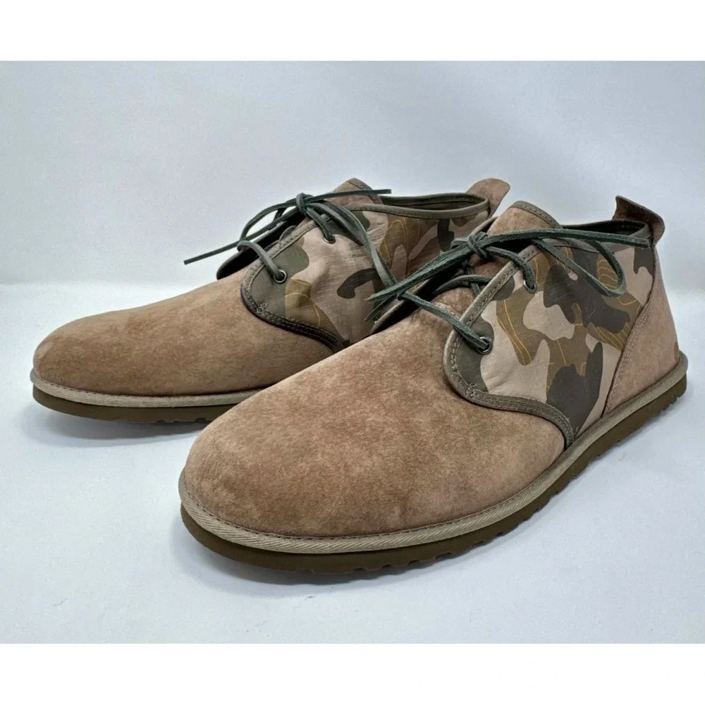 UGG **new without